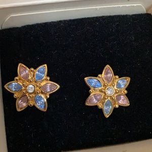Avon 1997 Spring Floral Pierced Earrings! New
